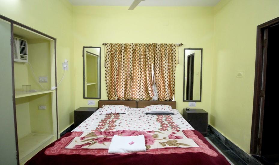 Kim Lawn Guest House Колката Екстер'єр фото